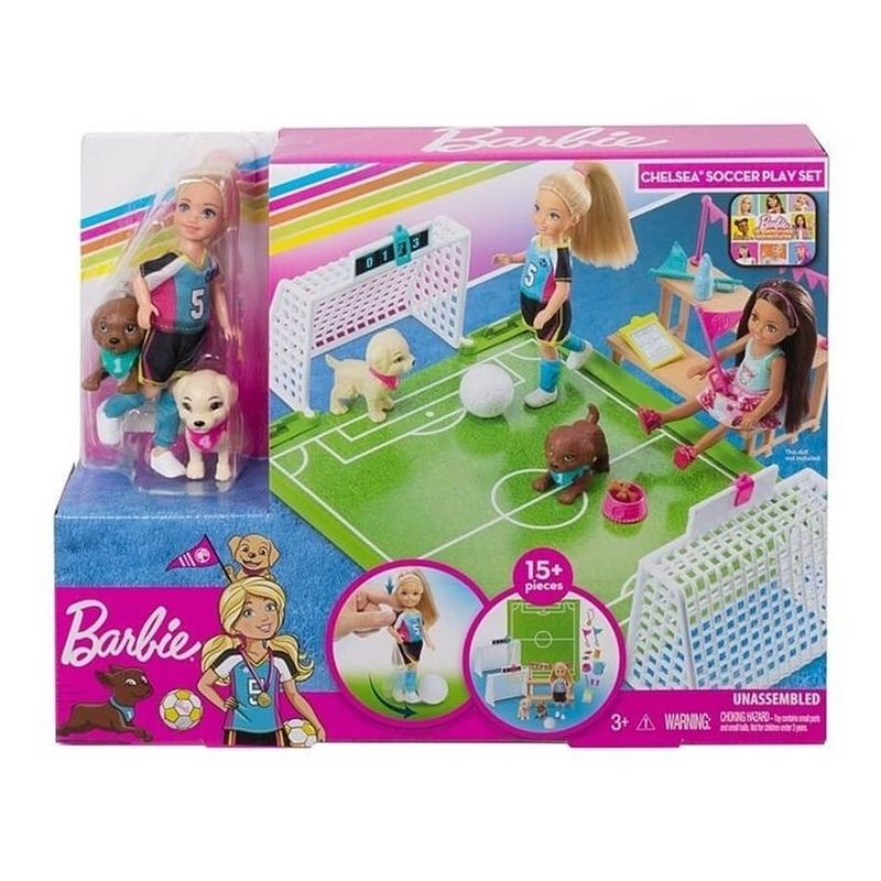 Boneca Mattel Barbie Dreamhouse Adventures Chelsea Futebol com Cachorrinhos